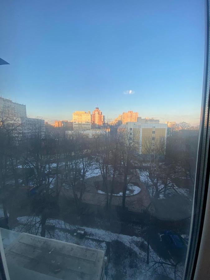 Apartment Next To Metro Station Pechersk Kiev Luaran gambar